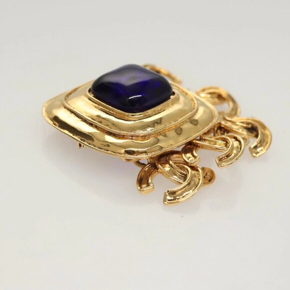 CHANEL Brooch metal Gold CC Auth BA1258AM